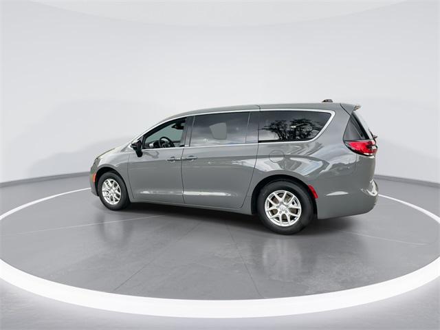 new 2025 Chrysler Pacifica car, priced at $36,997