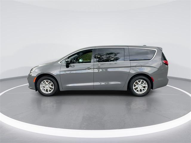 new 2025 Chrysler Pacifica car, priced at $36,997