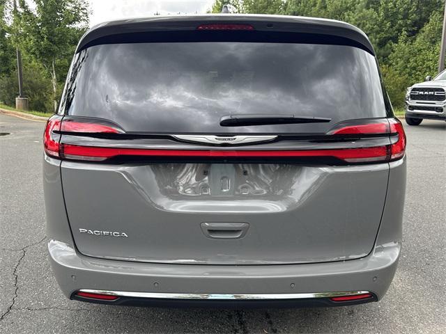 new 2025 Chrysler Pacifica car, priced at $36,997