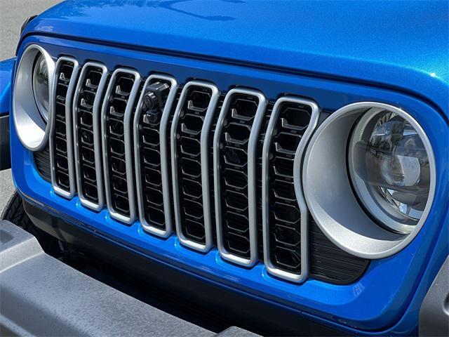 new 2025 Jeep Wrangler car, priced at $51,620