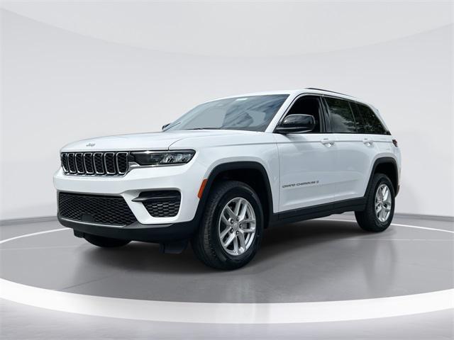 new 2025 Jeep Grand Cherokee car, priced at $33,325