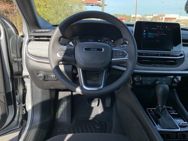 new 2025 Jeep Compass car, priced at $26,763