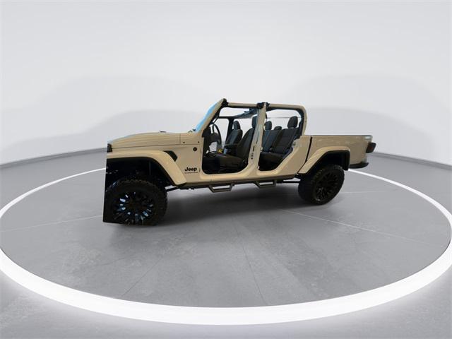 new 2025 Jeep Gladiator car, priced at $49,634