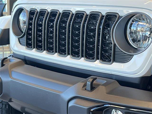 new 2025 Jeep Gladiator car, priced at $49,634