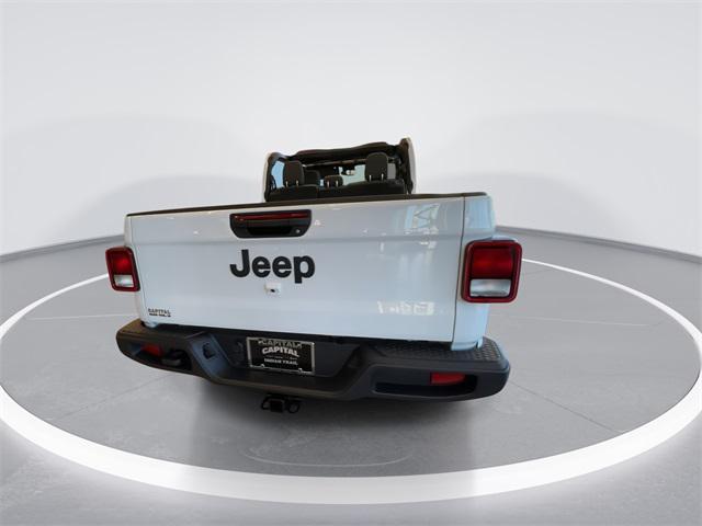 new 2025 Jeep Gladiator car, priced at $49,634