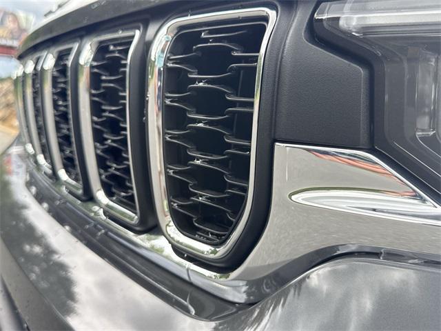 new 2025 Jeep Grand Cherokee L car, priced at $31,375