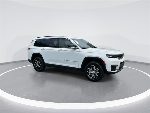 new 2025 Jeep Grand Cherokee L car, priced at $44,306
