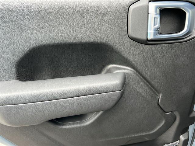 new 2026 Jeep Wrangler car, priced at $50,915