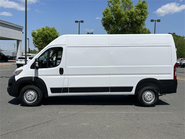 new 2025 Ram ProMaster 2500 car, priced at $46,573