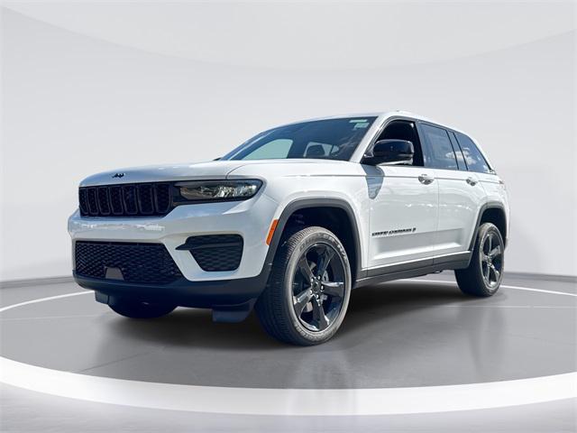 new 2025 Jeep Grand Cherokee car, priced at $40,760