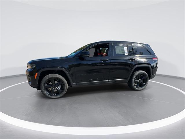 new 2025 Jeep Grand Cherokee car, priced at $40,125