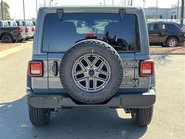 new 2025 Jeep Wrangler car, priced at $47,473