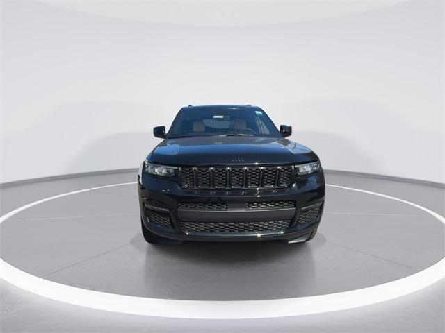 new 2025 Jeep Grand Cherokee L car, priced at $39,835