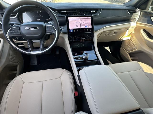 new 2025 Jeep Grand Cherokee L car, priced at $39,835