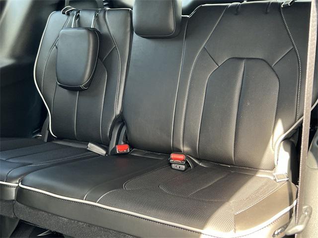 new 2026 Chrysler Pacifica car, priced at $46,044