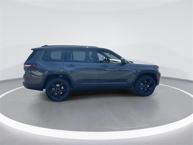 new 2025 Jeep Grand Cherokee L car, priced at $38,888