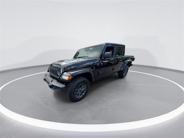 new 2025 Jeep Gladiator car, priced at $38,850