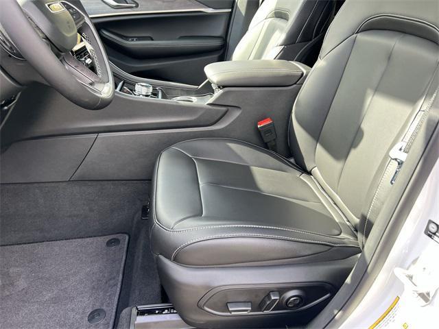 new 2025 Jeep Grand Cherokee car, priced at $42,635