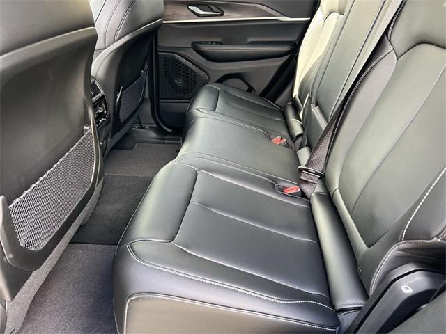 new 2025 Jeep Grand Cherokee car, priced at $42,635