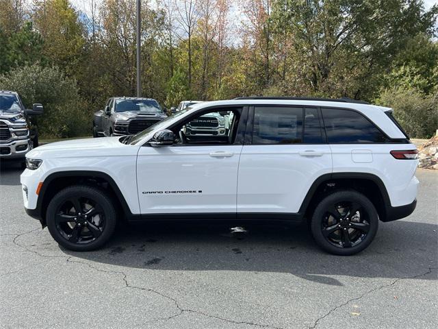 new 2025 Jeep Grand Cherokee car, priced at $42,635