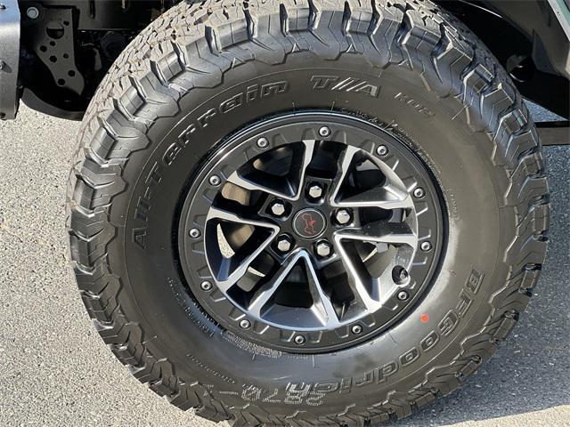 new 2025 Jeep Wrangler car, priced at $59,755