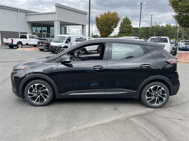 used 2022 Chevrolet Bolt EUV car, priced at $20,877