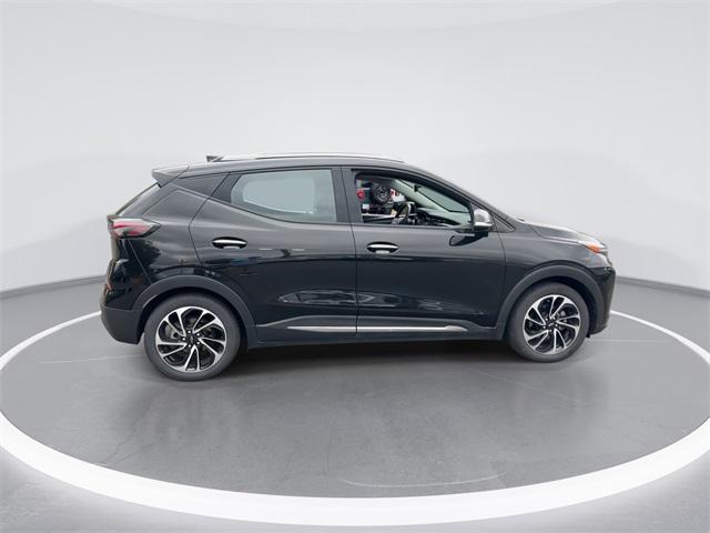 used 2022 Chevrolet Bolt EUV car, priced at $20,877