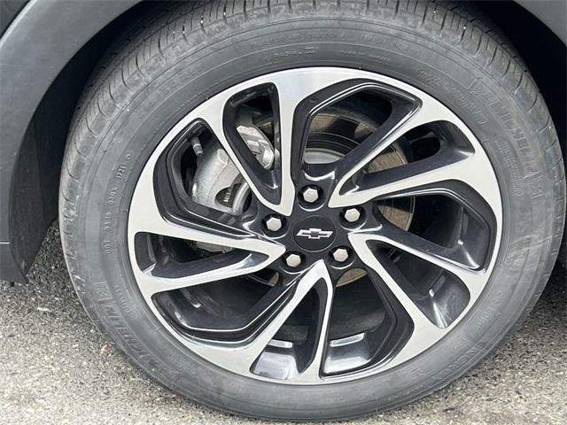 used 2022 Chevrolet Bolt EUV car, priced at $20,877