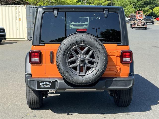 new 2025 Jeep Wrangler car, priced at $44,187