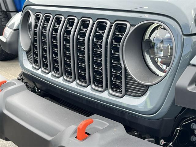 new 2025 Jeep Gladiator car, priced at $44,990