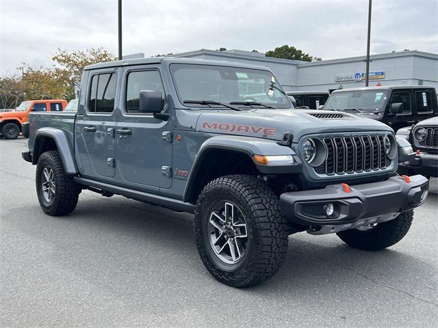new 2025 Jeep Gladiator car, priced at $44,990