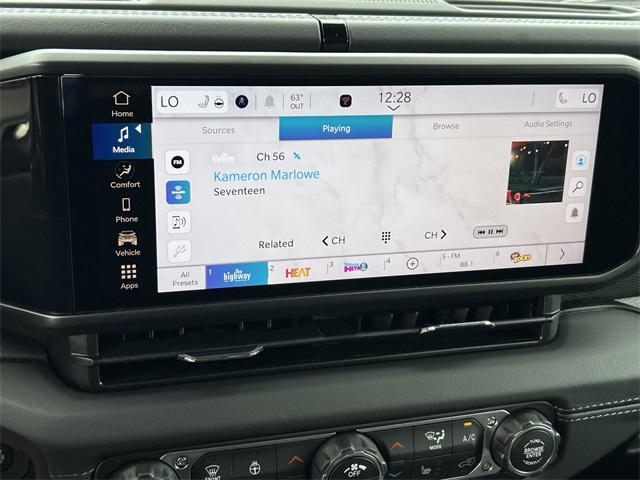 new 2025 Jeep Gladiator car, priced at $44,990