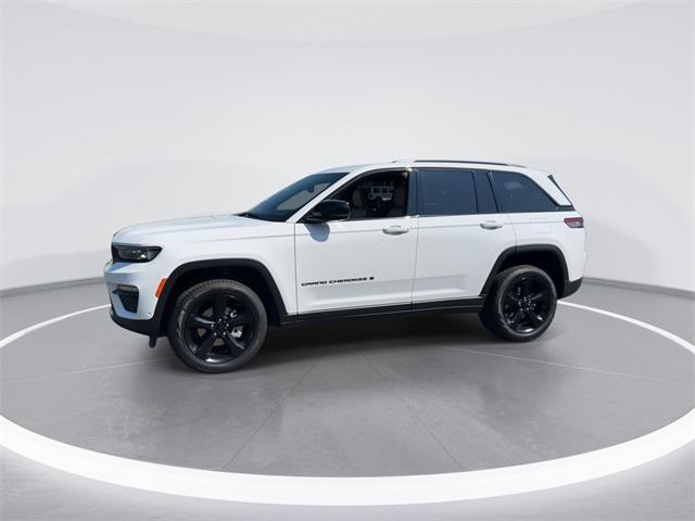 new 2025 Jeep Grand Cherokee car, priced at $48,673