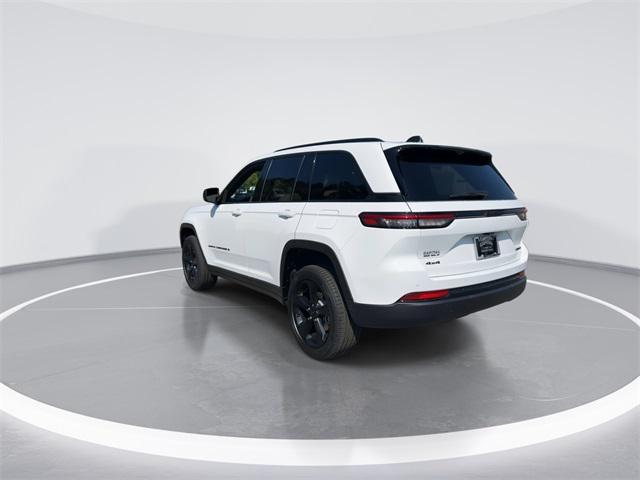 new 2025 Jeep Grand Cherokee car, priced at $48,673