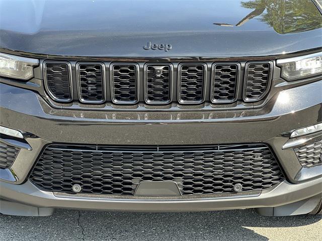 new 2025 Jeep Grand Cherokee car, priced at $44,973