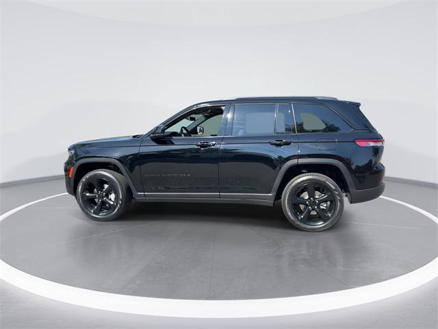 new 2025 Jeep Grand Cherokee car, priced at $44,973