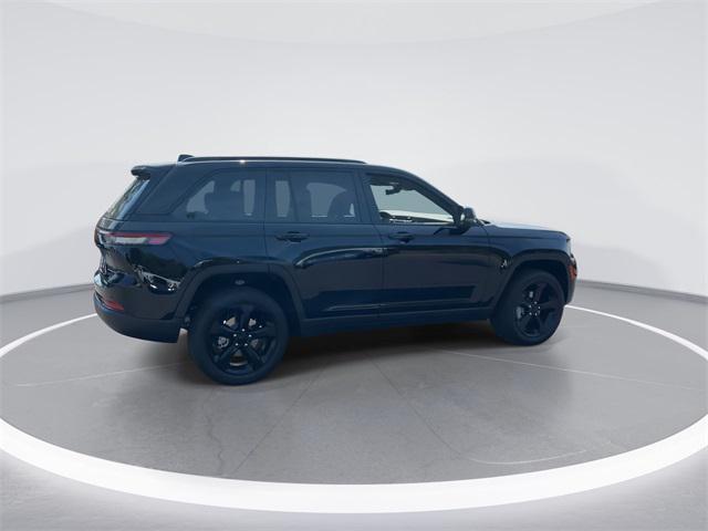 new 2025 Jeep Grand Cherokee car, priced at $44,973