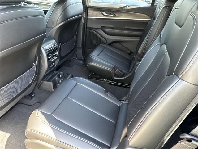 new 2025 Jeep Grand Cherokee L car, priced at $47,255