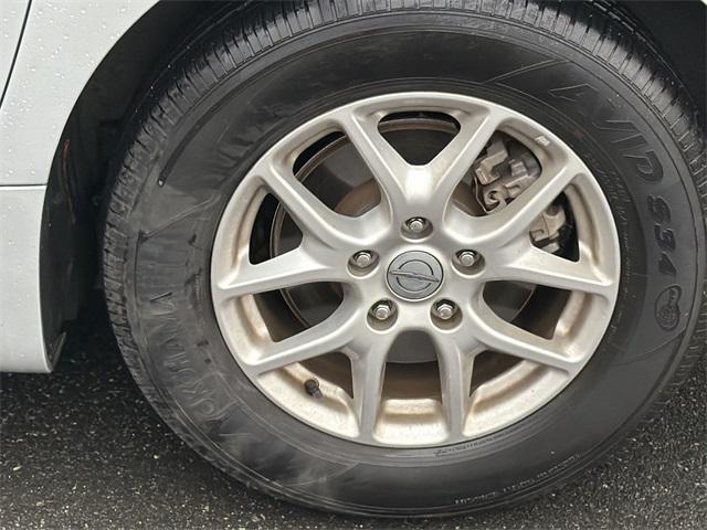 used 2024 Chrysler Pacifica car, priced at $26,499