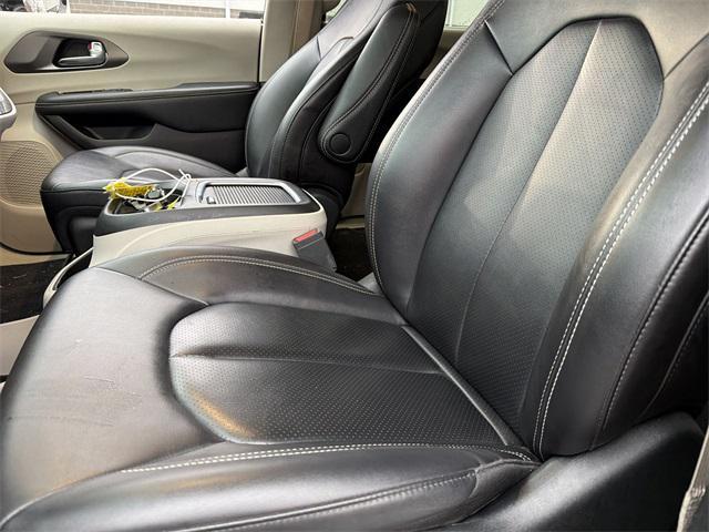 used 2024 Chrysler Pacifica car, priced at $26,499