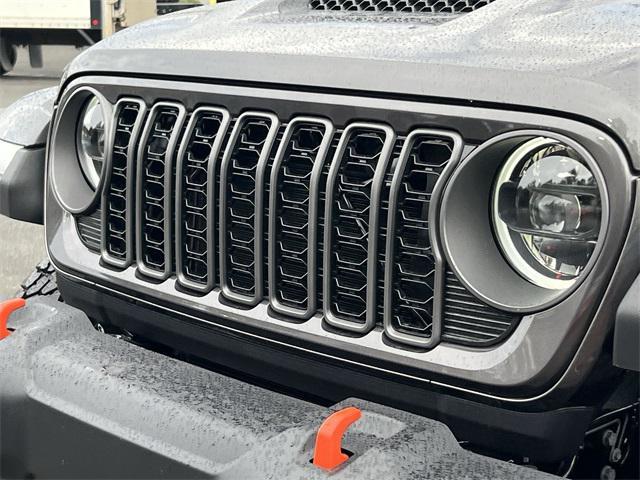 new 2025 Jeep Gladiator car, priced at $44,990