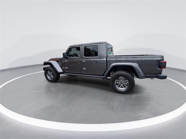 new 2025 Jeep Gladiator car, priced at $44,990
