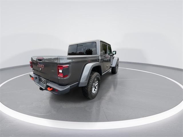 new 2025 Jeep Gladiator car, priced at $44,990