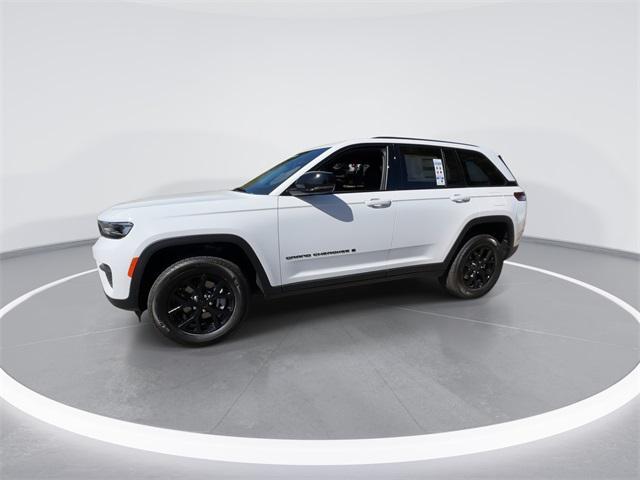 new 2025 Jeep Grand Cherokee car, priced at $37,885