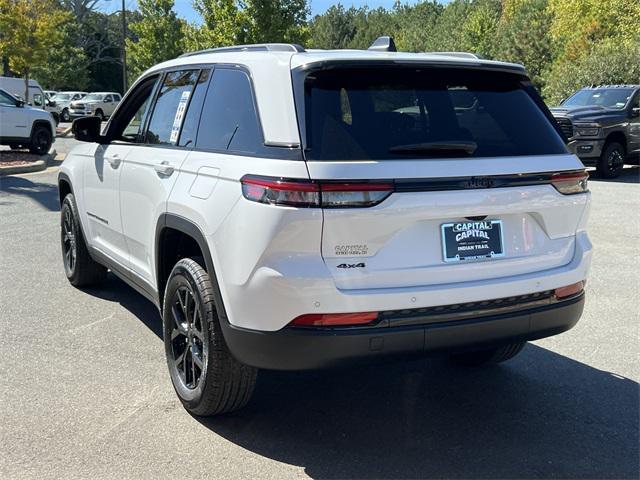 new 2025 Jeep Grand Cherokee car, priced at $37,885
