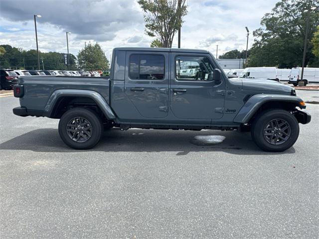 new 2025 Jeep Gladiator car, priced at $38,145
