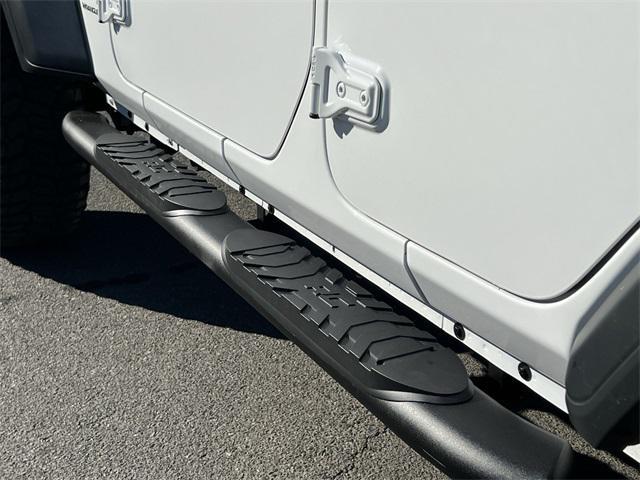 new 2025 Jeep Wrangler car, priced at $47,750