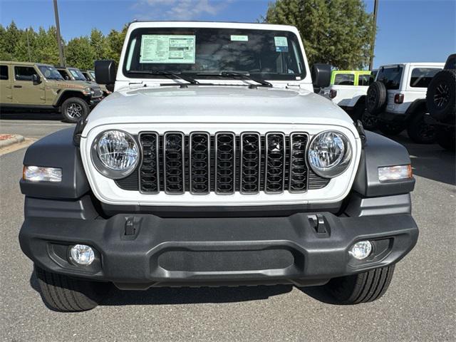 new 2025 Jeep Wrangler car, priced at $43,250