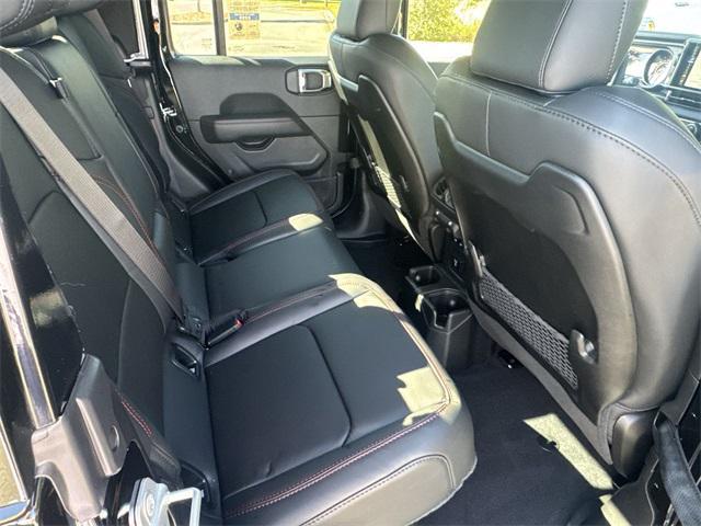 new 2025 Jeep Gladiator car, priced at $53,110