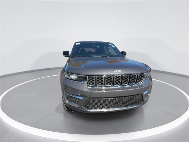 new 2025 Jeep Grand Cherokee car, priced at $48,245